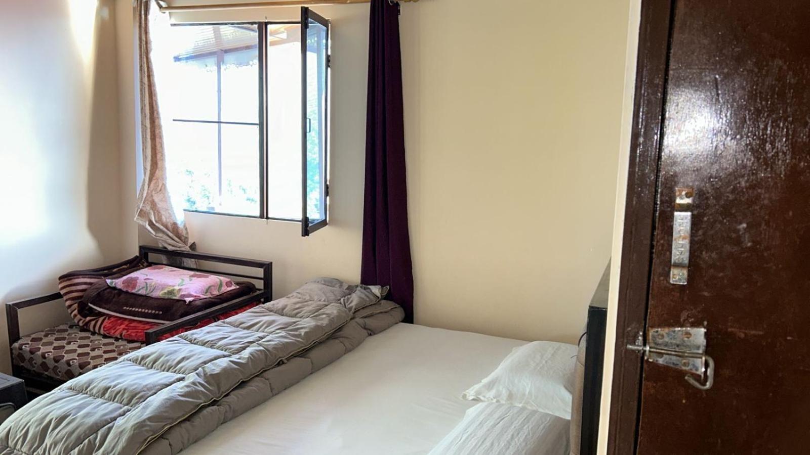 Hotel Mountain View Sari ภายนอก รูปภาพ